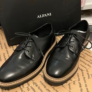 Men’s 10.5 Black Alfani Dress Shoes